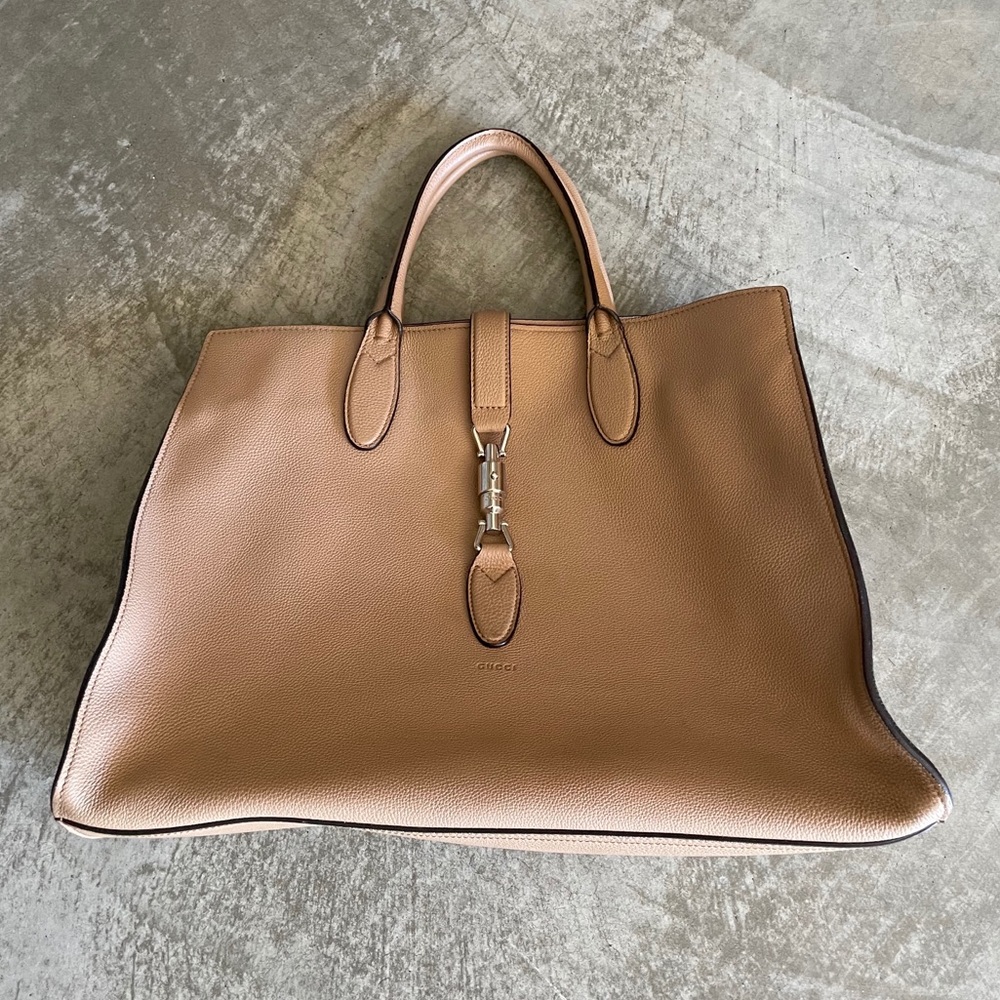 Gucci Jackie Pebbled Large Leather Tote